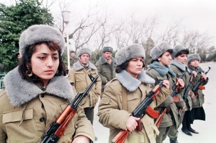 Cum Karabakh a luptat cu fotografii rare din anii '90 - știri ale politicii