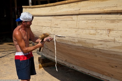 Cum să sigileze cusăturile într-o barcă - pregătește bărci pentru un sezon de pescuit