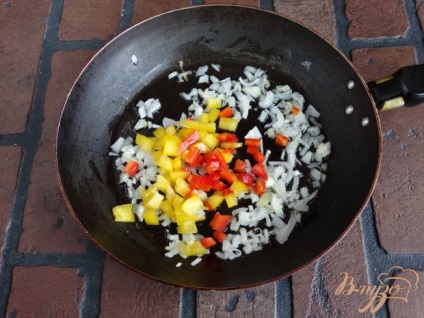 Töltött csirke rizzsel és paprika - lépésről lépésre recept fotók
