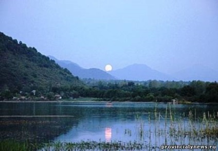 Stațiunile din Azerbaijan naftalan, ganja, lentacran