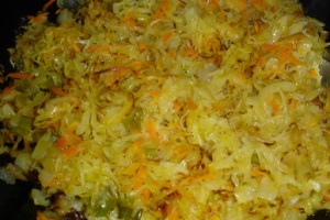 Sauerkraut coapte cu cârnați