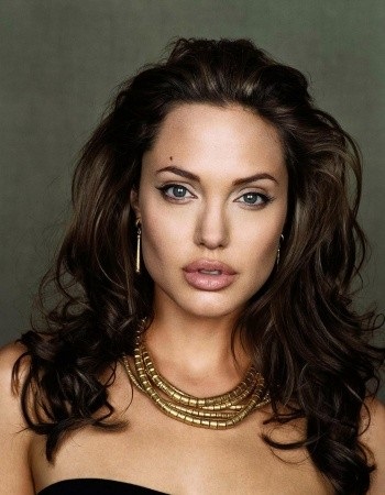 Make-up stele Angelina Jolie