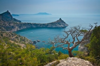 Cape Kapchik a Krímben, a legtitokzatosabb Cape Coast képek, videók, leírások, látnivalók