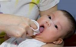 Afumă în gura unui copil provoacă și moduri de tratament