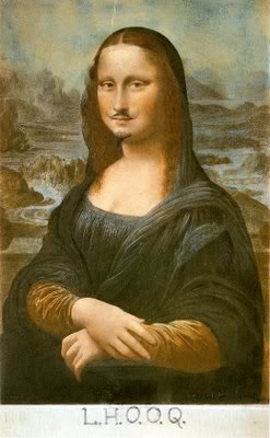 Mona Lisa este misterioasă sau fără dinți