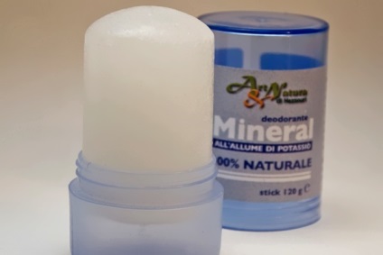 Deodorant natural, cel mai bun mineral pentru corpul din farmacii