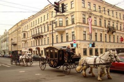 Mintegy St. Petersburg - színház új határ