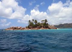 Insula Praslin - ghid gratuit pentru călătorii