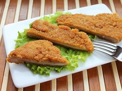 Cioburi (schnitzels) de la picioarele de pui, gătiți-vă, bucurați-vă!