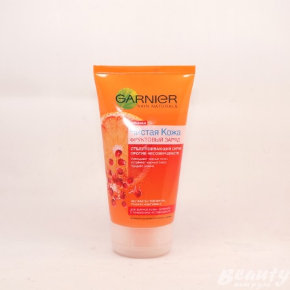 Recenzii despre exfoliating scrub fruit charge garnier