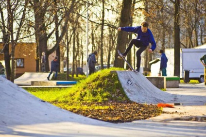 Parcul Perovsky din Moscova este cel mai bun loc pentru a vă relaxa în zona dvs.