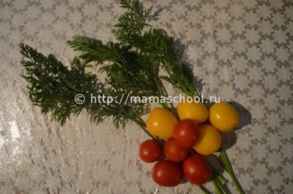 Tomate cu vârfuri de morcov pentru rețetele de iarnă pentru un borcan de litru pas cu pas cu o fotografie