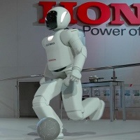 Tanulás a tényeket a robot ASIMO (ASIMO robot) Tanulás a tényeket a robot ASIMO