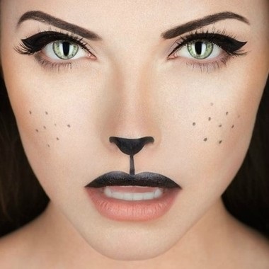 Cinci make-up-uri pentru Halloween, pe care le poți desena într-un creion - cumpăr