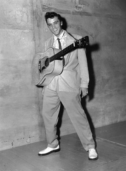 Imagini rare ale lui Elvis Presley