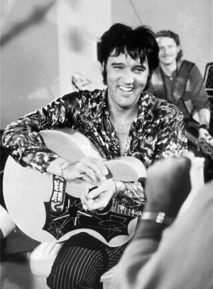 Imagini rare ale lui Elvis Presley