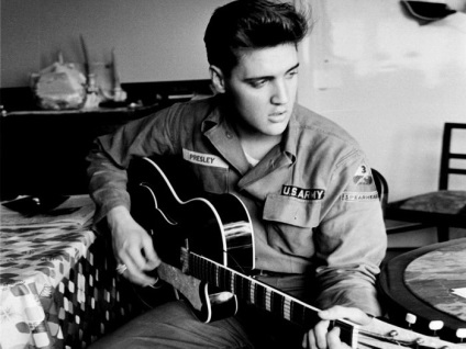 Imagini rare ale lui Elvis Presley