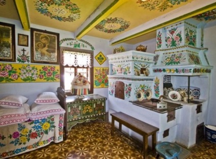 Stilul rusesc al cabanei - interiorul unei case de sate cu o sobă