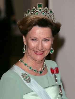 A legszebb királyi tiara modernitás, a Marie Claire (tiara) A legszebb királyi tiara modernitás, a Marie Claire