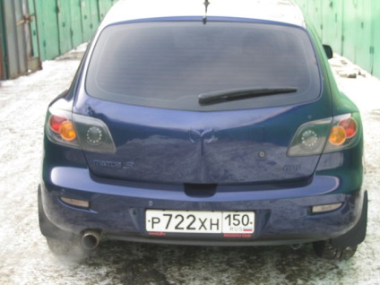 Opreste dioda care emite lumina cu mainile () Picioare LED cu mâinile lor