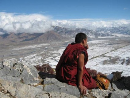 Turiștii tibetani prezic - o societate a cunoașterii secrete