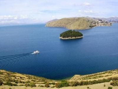 Titicaca mare, care a devenit un lac