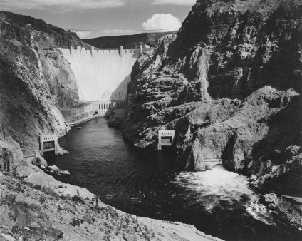 Un Hoover Dam unic, sau barajul Hoover