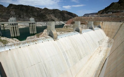 Un Hoover Dam unic, sau barajul Hoover