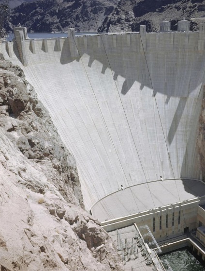 Un Hoover Dam unic, sau barajul Hoover