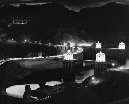 Un Hoover Dam unic, sau barajul Hoover