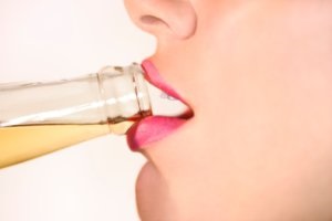 Az alkohol hatásai (vodka) a vércukorszint - csökkenti vagy növeli