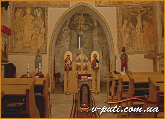 V-puti, rotunda fierbinte (biserica de mijlocire) din oraș, biserica Sfintei Fecioare din România