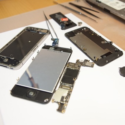 Înlocuirea modemului iPhone, repararea aparatului