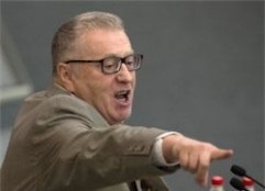 Zhirinovsky să introducă în constituție conceptul de popor rus, un oraș deschis