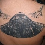 Importanța înțelesului tatuaj militar, poveste și fotografie