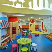 70 Interioare de grădinițe străine și cluburi pentru copii, deschideți clubul pentru copii