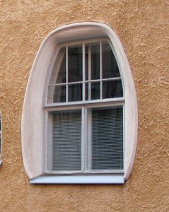 Alternatívák négyszögletes ablakok
