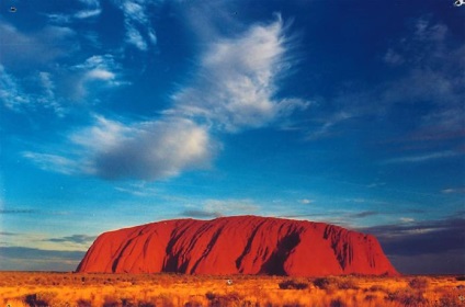 Ayers Rock este un miracol australian