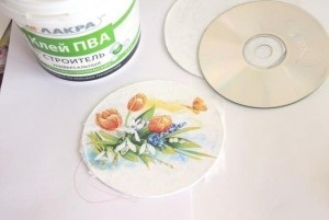 CD-uri în tehnica decoupage, fabrica de hobby