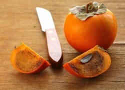 De ce sunt folositoare persimmons pentru bărbați?