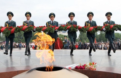 Ziua Victoriei în Marele Război Patriotic, sărbătoarea armatei și soldaților ruși, povestea din 9 mai, care