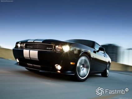 Dodge challenger srt8 392 pret, specificatii, fotografie