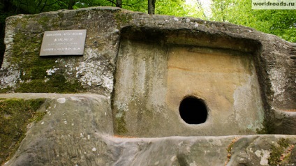 Obiective turistice Sochi Volkonsky dolmen, drumuri de pace