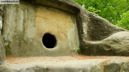 Obiective turistice Sochi Volkonsky dolmen, drumuri de pace