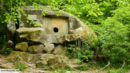 Látnivalók Szocsi Volkonsky dolmen, a világ útjain
