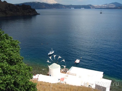 Cât de plăcut și economic să petreceți timp pe Santorini