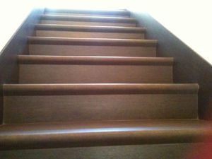 Cum se calculează dimensiunea și înălțimea treptei scării de către oaspeți? Recomandări ale specialiștilor și standardelor
