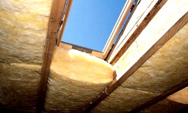 Cum de a izola acoperișul casei de cadre cu propriile mâini