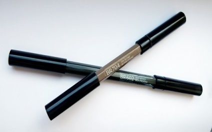 Creionul sprancez Shiseido este confortabil de utilizat