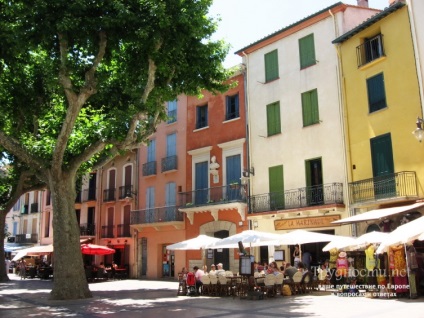 Collioure (Franța) locul de naștere al fauvismului și hamsiilor